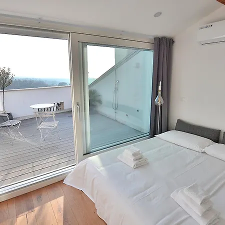 Casetta Renzi דירה Calmasino