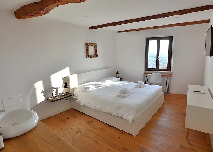 Casetta Renzi Calmasino