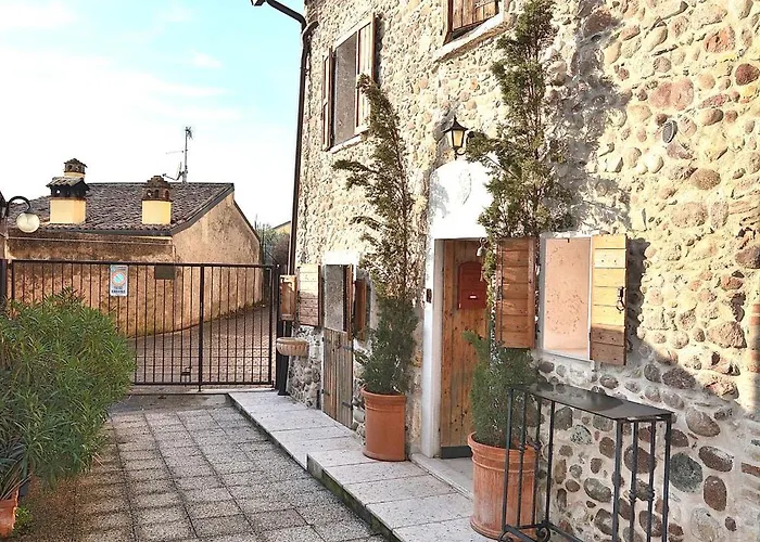 Casetta Renzi Apartment *